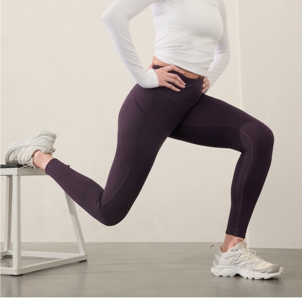 Athleta Altitude Stash Polartec fleece-lined leggings, small - burgundy. NWT